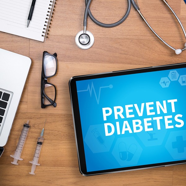 What is the Connection Between Periodontitis and Diabetes?